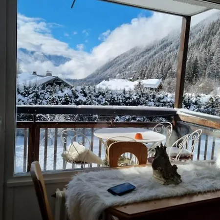 Apartament Charming With Swimming Pool In Argentiere